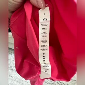 Lululemon Aligns size 2 23” length